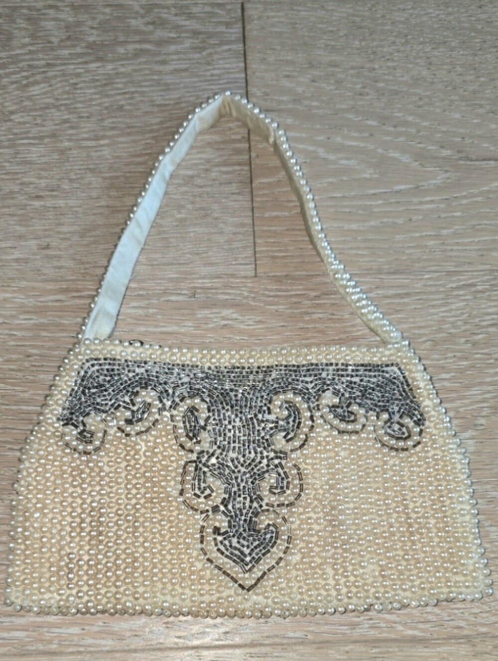 Vintage Beaded Pearl Evening bag - Perfect for bride or special occasion